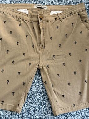 TRUE ROCK Tan Chino Shorts with Black Palm Tree Embroidery